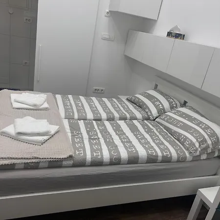 Lux Apartman *